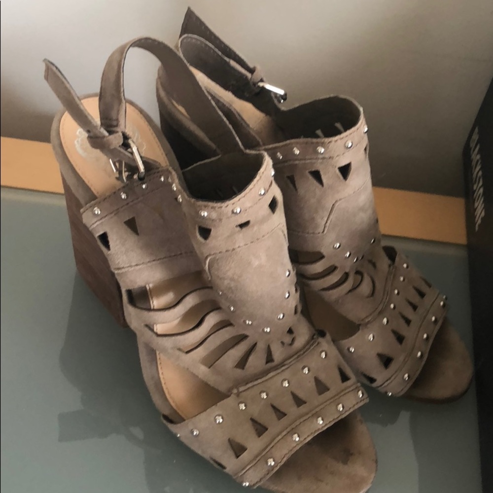 Vince Camuto bootie